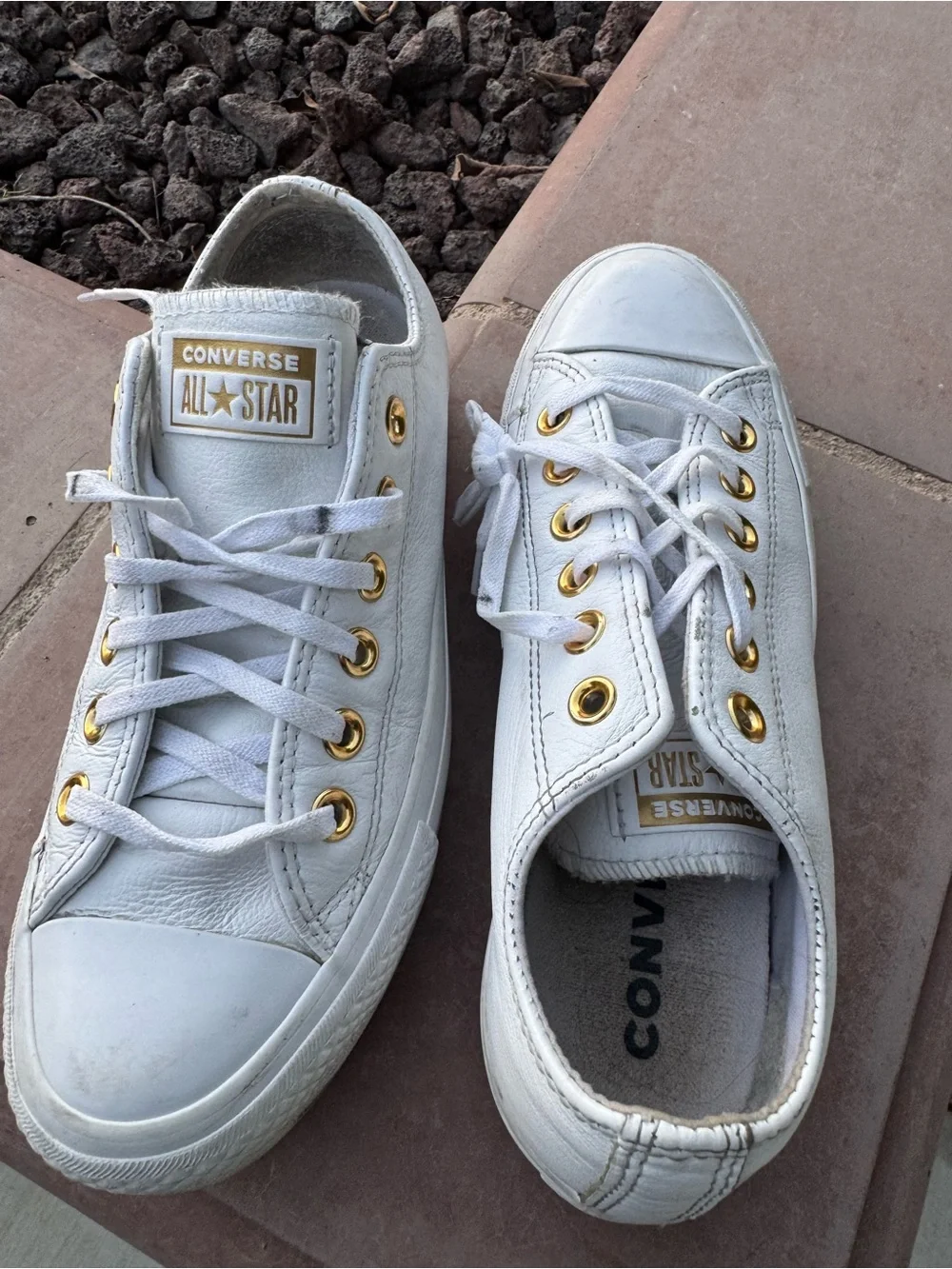 Converse Chuck Taylor all star lift White Leather Platform Sneakers Gold Eyelets